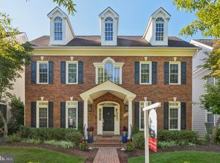 504 Golden Oak Ter, Rockville, MD