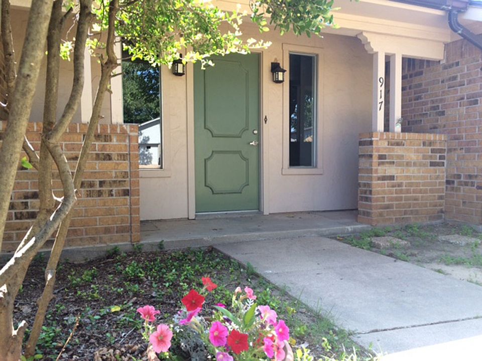1st image of 917 Kenwood Dr