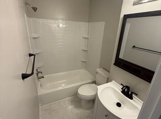 1302 Mewborn Ave, Kinston, NC 28501