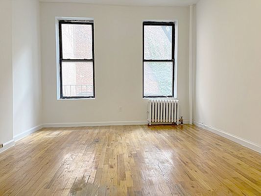 1st image of 231 W 19th St APT 1