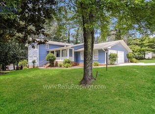 3348 Goldenchain Dr, Lithonia, GA 30038