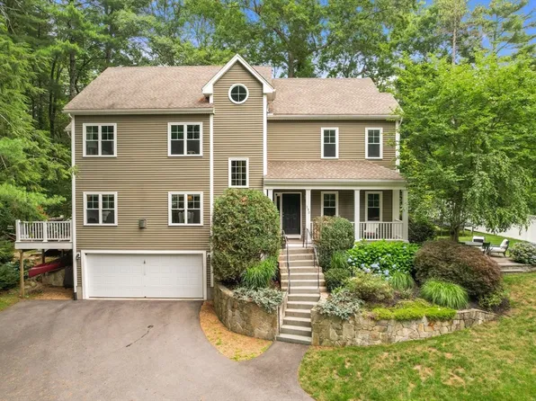 150 Dedham St, Dover, MA 02030