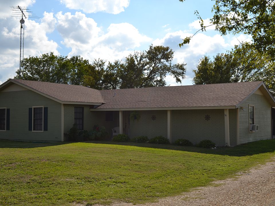 1st image of 2410 Southwinds Dr