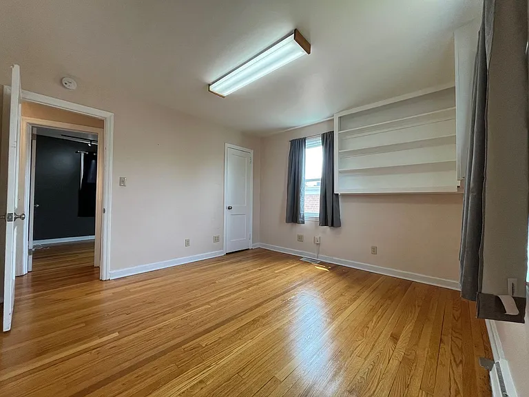2610 Colonial Ave SW — Photo 14