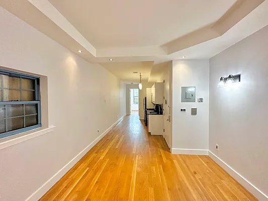 Rented by Doorway NYC, LLC | media 4