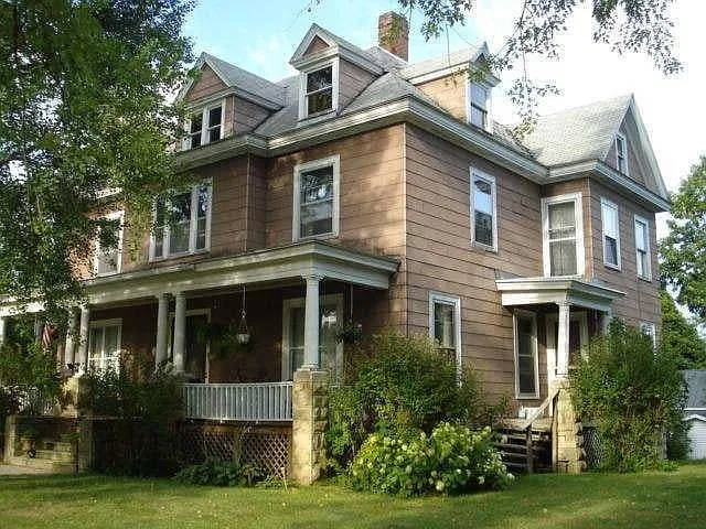 219 Minshall Ave — Photo 2