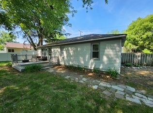 375 Gannon Ct, Auburn Hills, MI 48326