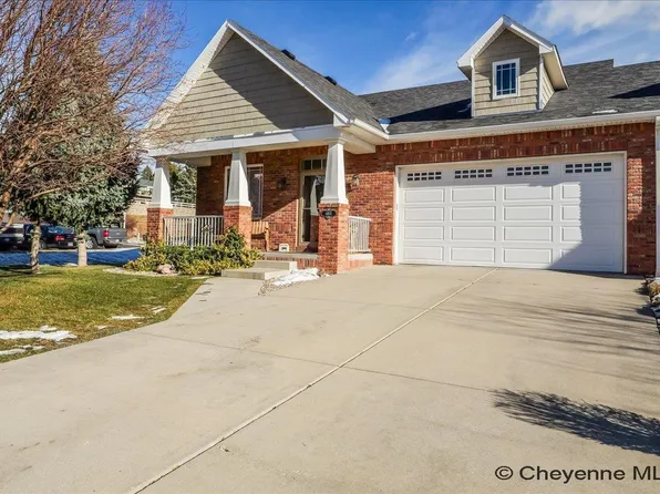6805 Grand Teton Ct, Cheyenne, WY 82009