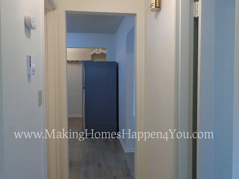 1945 23rd St NE — Photo 39