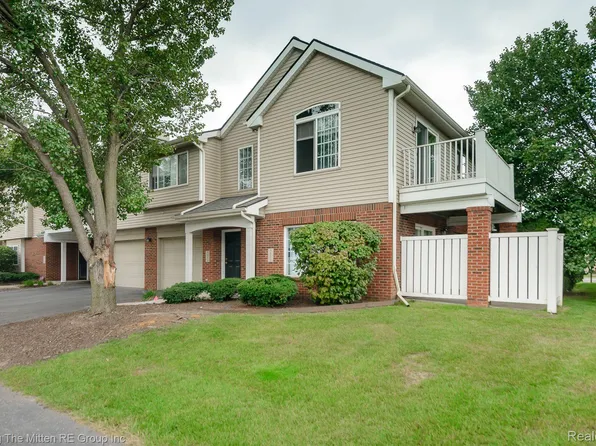 3631 Reeves Dr, Melvindale, MI 48122