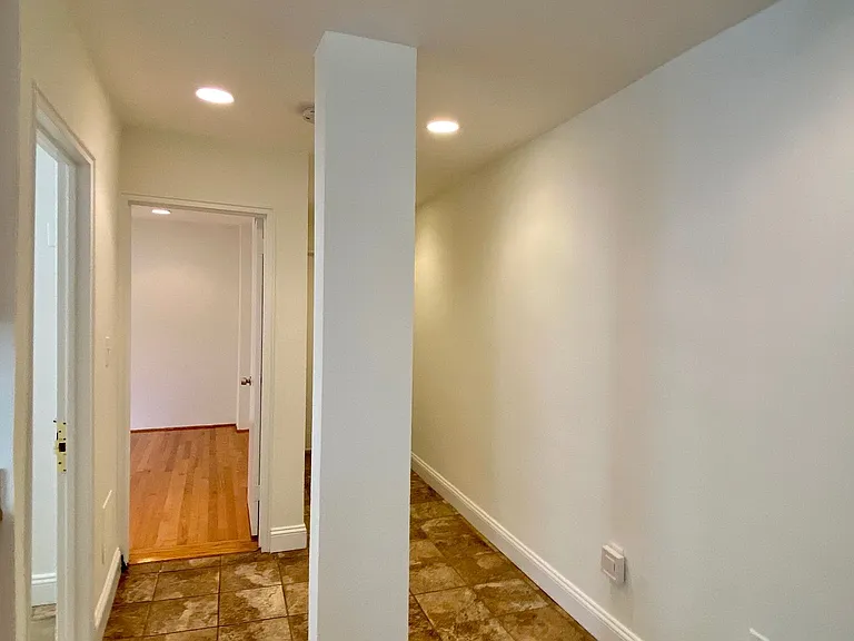 1322 Commonwealth Ave #3D — Photo 33