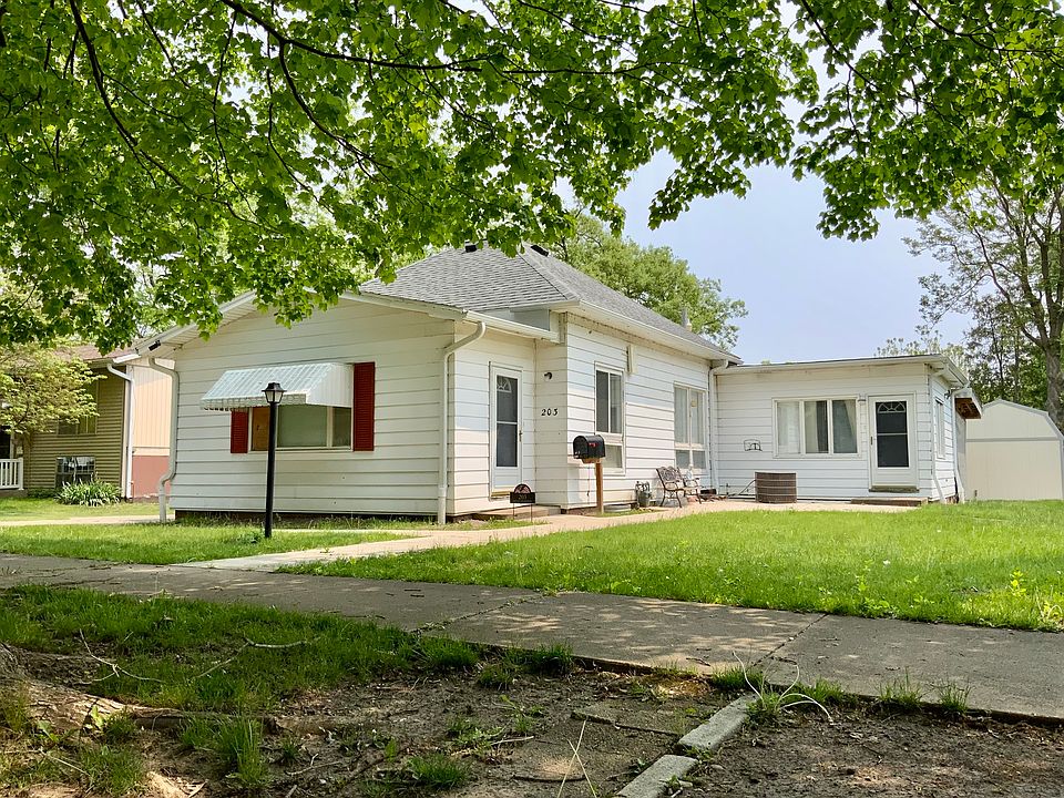 203 S 2nd Ave, Streator, IL 61364 Zillow