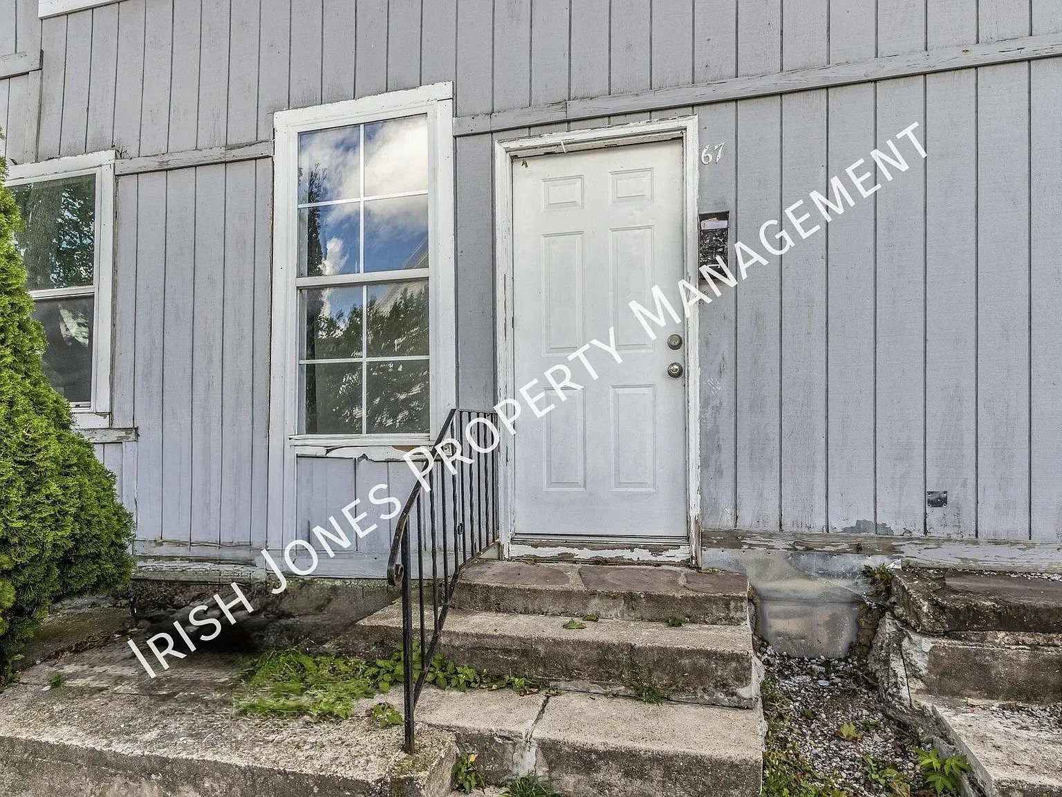 2 bed, $1,200 — Photo 2