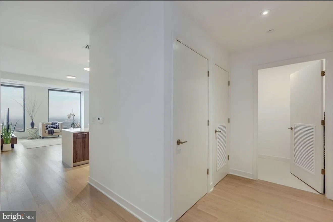2 bed, 1476 sqft, $5,500 — Photo 4