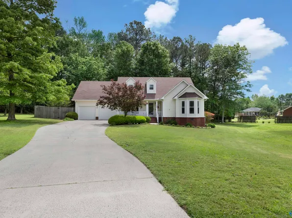 1134 Rose Ln NW, Arab, AL 35016