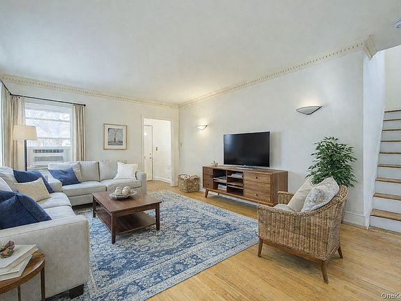 4th image of 58-35 217th Street