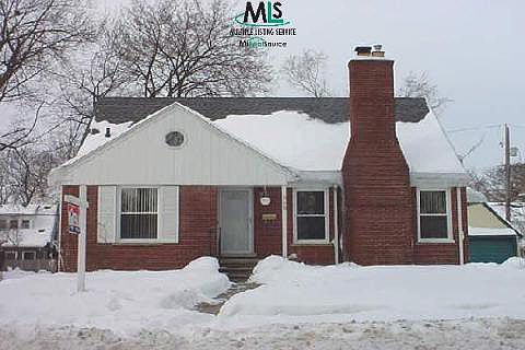 1st image of 546 Iroquois