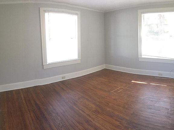 5th image of 513 W Henry St