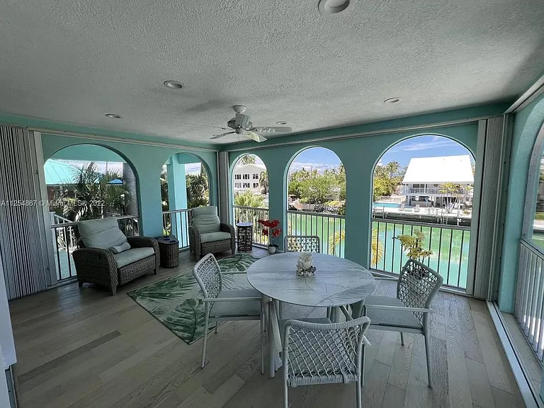 124 S Indies Dr — Photo 7