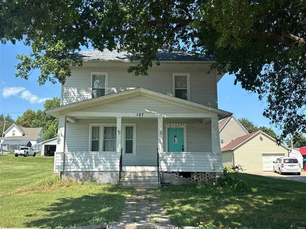 127 Blair St, Kellogg, IA 50135