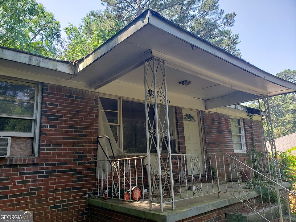 1st image of 90 1st Ave SE