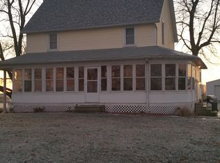 2045 N 1300 East Rd, Taylorville, IL 62568