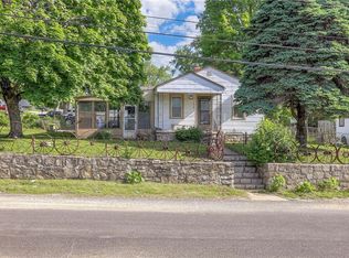 3618 County Line Rd, Kansas City, KS 66106