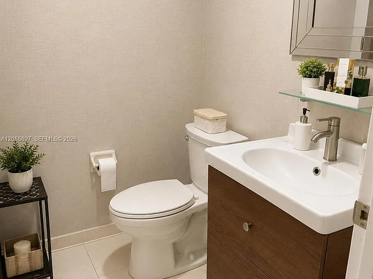 14951 Royal Oaks Ln #409 — Photo 40