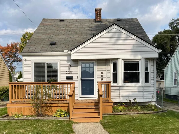 2201 Manatee St, Ferndale, MI 48220