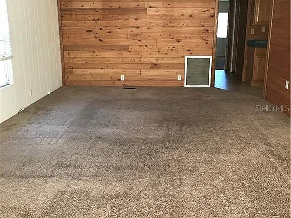 2nd image of 420 NE 64th Ave