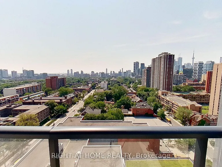 159 Wellesley St E #1408 — Photo 18
