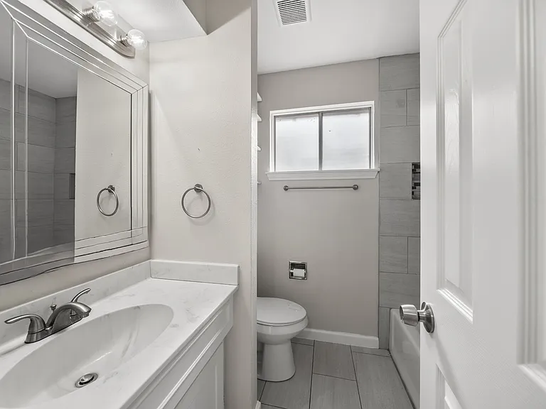 3419 Dovie Dr — Photo 22