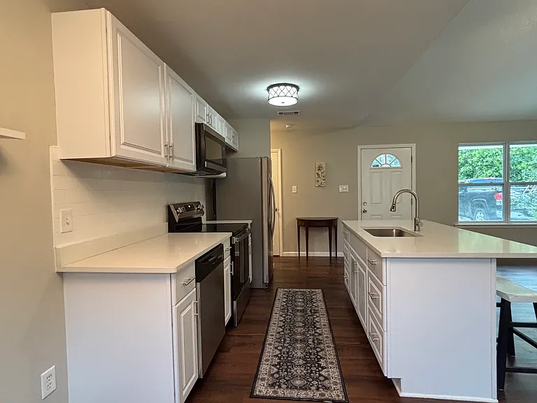 1522 Marcy Cir — Photo 6