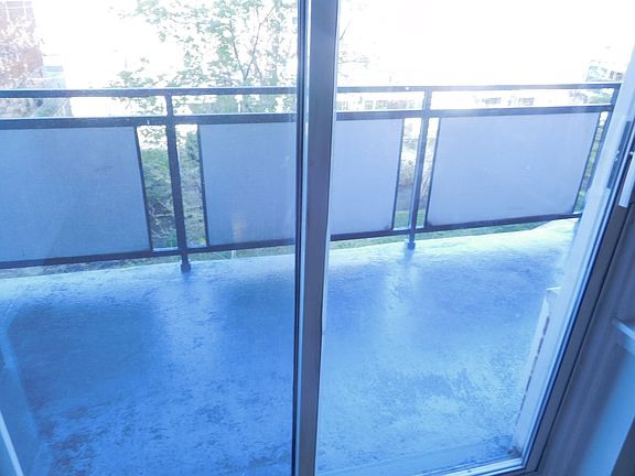 5th image of 1670 Bell Blvd #605A