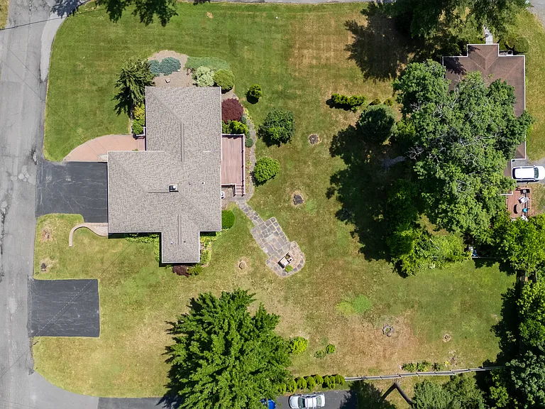 111 Woodland Ave — Photo 26