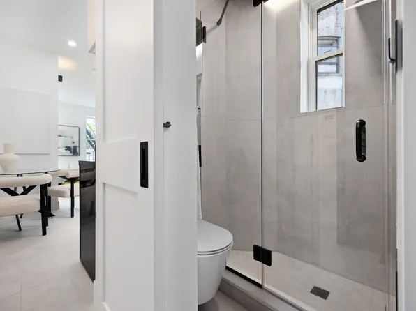 703 Coney Island Avenue image 11 of 18