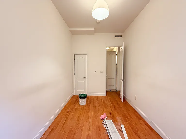 286 Macon St #2 — Photo 10