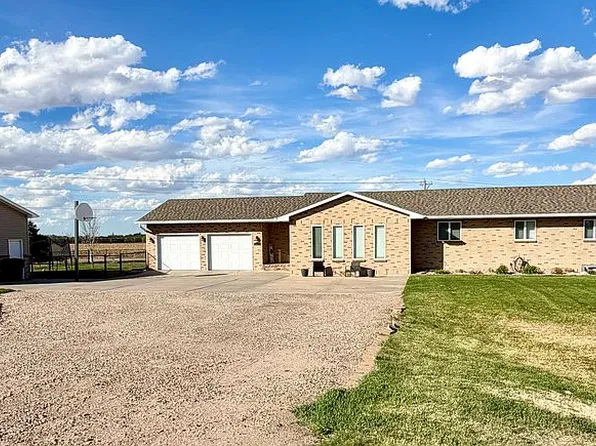 540 Highway 40, Riverdale, NE 68870