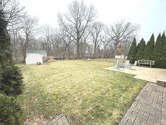 5th image of 37449 N Piper Ln