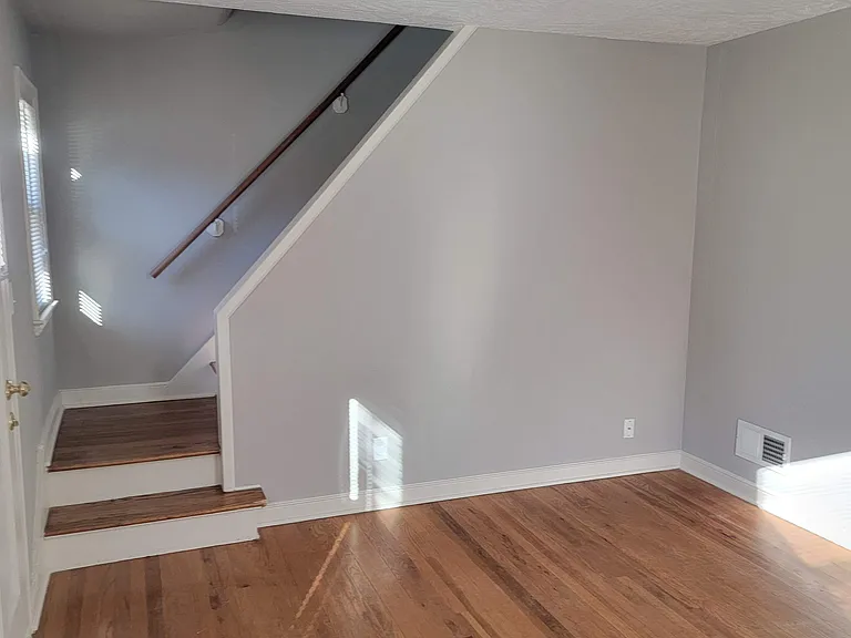 813 N 48th St — Photo 11