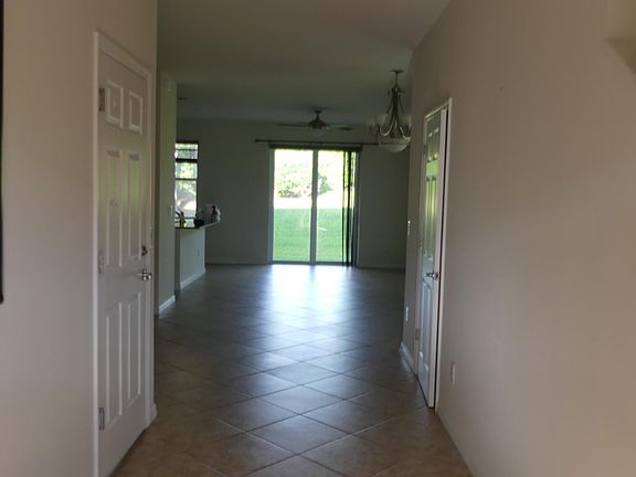 2nd image of 1085 Normandie Way