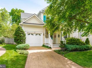 213 Andover Ct NE, Leesburg, VA 20176