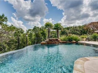 101 Pierce Range Dr, Lakeway, TX 78738