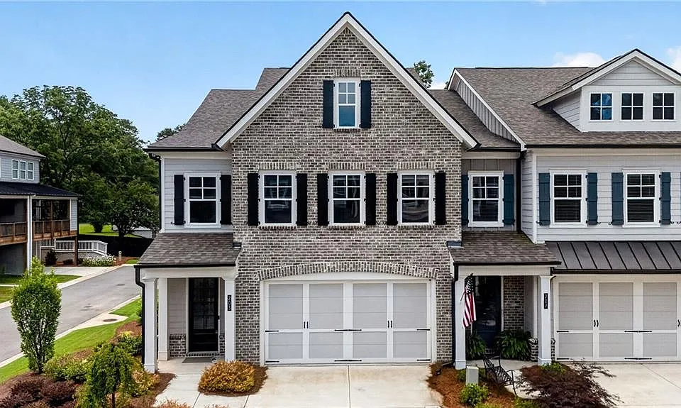 203 Grady Burrell Dr