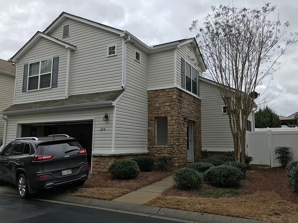 1st image of 294 Hiawassee Dr