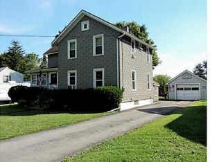83 State St, Manchester, NY 14504