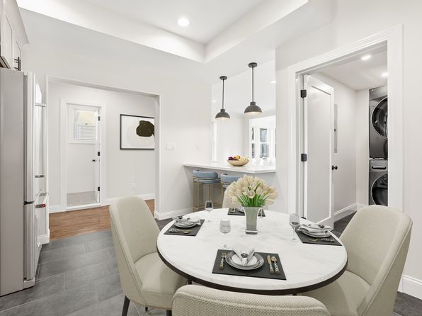 15 N Ferris St APT 1