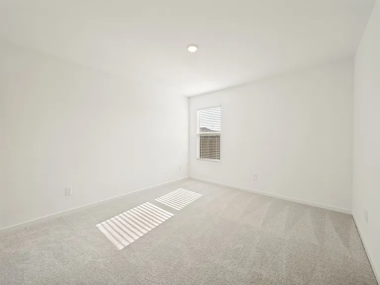 2031 Stable Ln — Photo 19