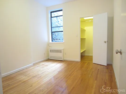 Rented by City Connections Realty | media 28