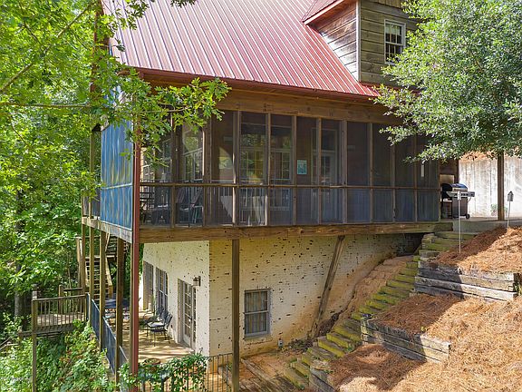 Image 5: Sreened Porch